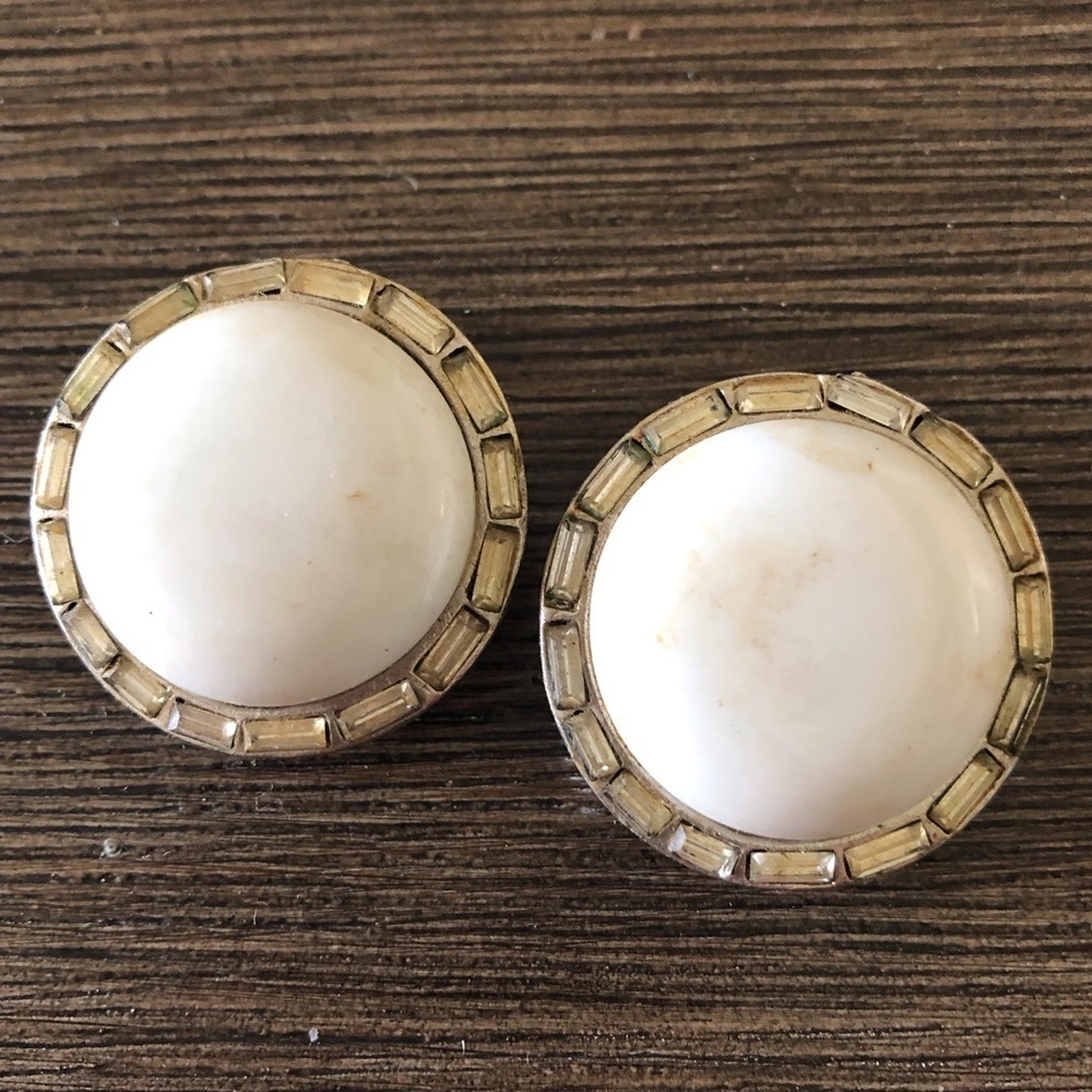Vintage cream & sliver button beaded clip on earrings